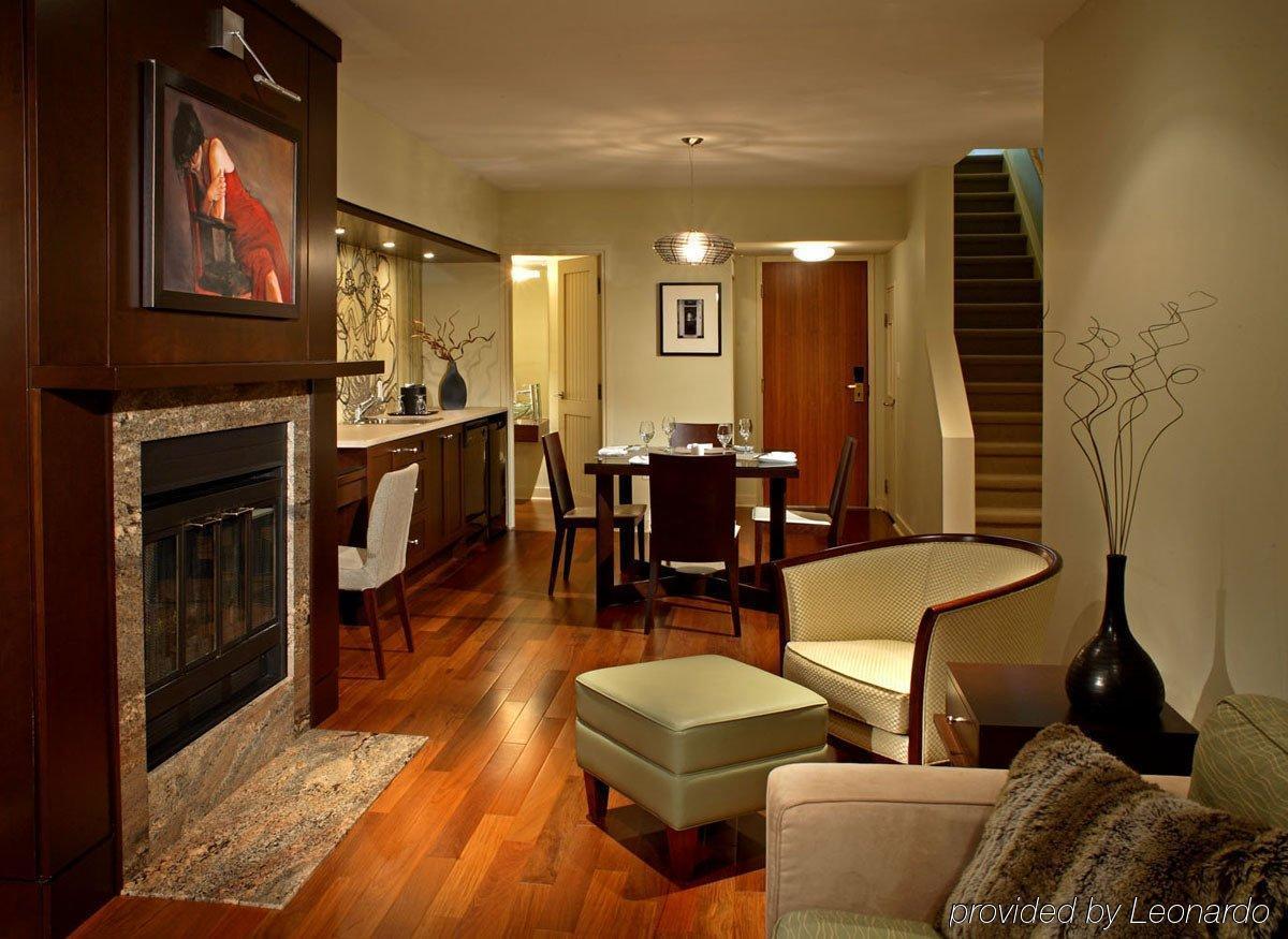 Hotel Taboo Muskoka Gravenhurst Interiér fotografie