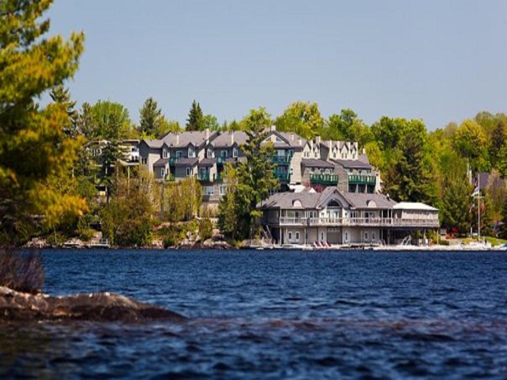 Hotel Taboo Muskoka Gravenhurst Exteriér fotografie
