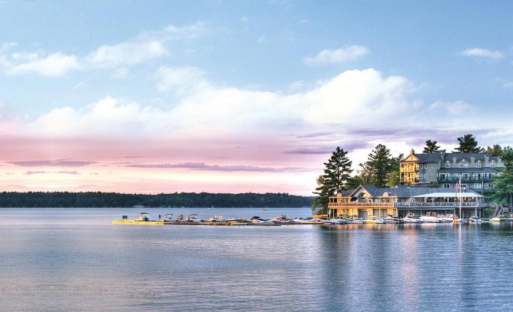 Hotel Taboo Muskoka Gravenhurst Exteriér fotografie