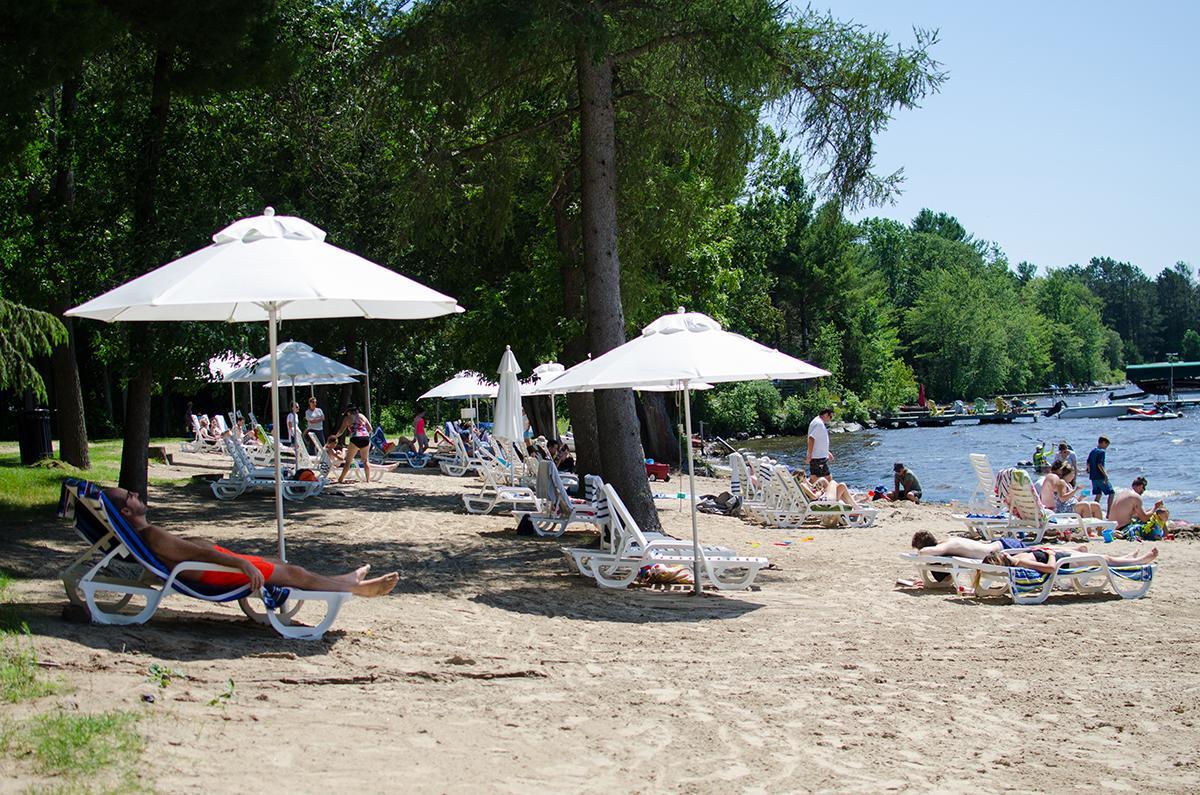 Hotel Taboo Muskoka Gravenhurst Exteriér fotografie